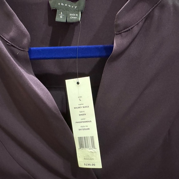 NWT! Theory silk purple blouse, size L. - Picture 3 of 4
